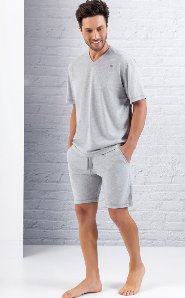 Pijama Camiseta Gola V com Bermuda Alejandro