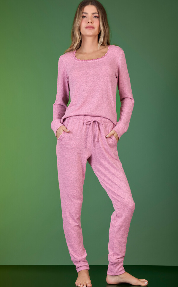 Pijama Blusa Manga Longa com Calça Jogger Natalka