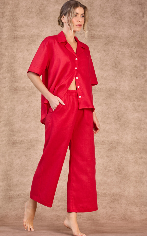 Pijama Americano Manga Curta com Capri Puro Linho Rubi