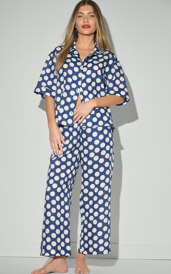 Pijama Americano Manga Curta com Calça Puro Linho Iryna