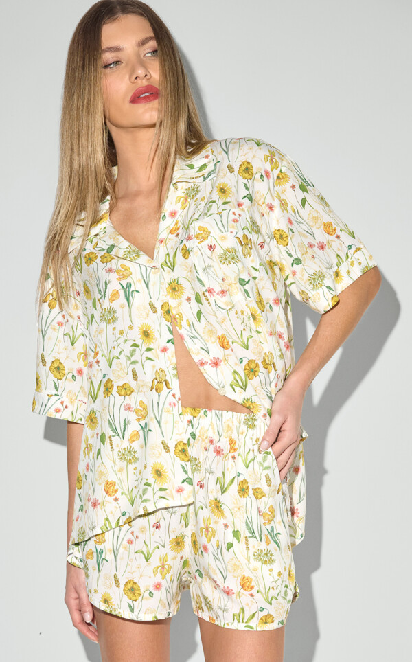 Pijama Americano Manga Curta com Shorts Moira